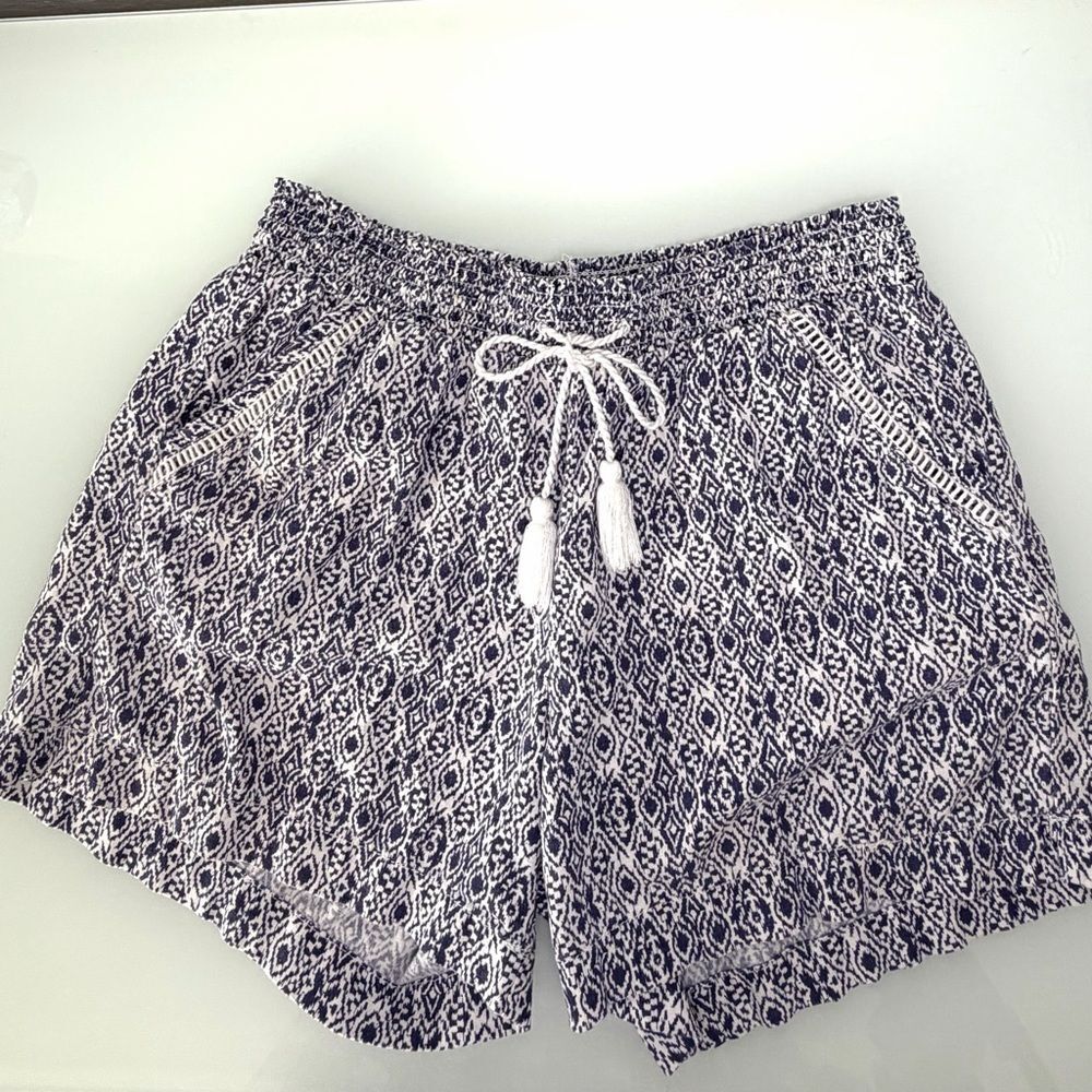 Briggs NY Linen Blend Navy & White Geometric High Waisted Shorts Size Large Boho